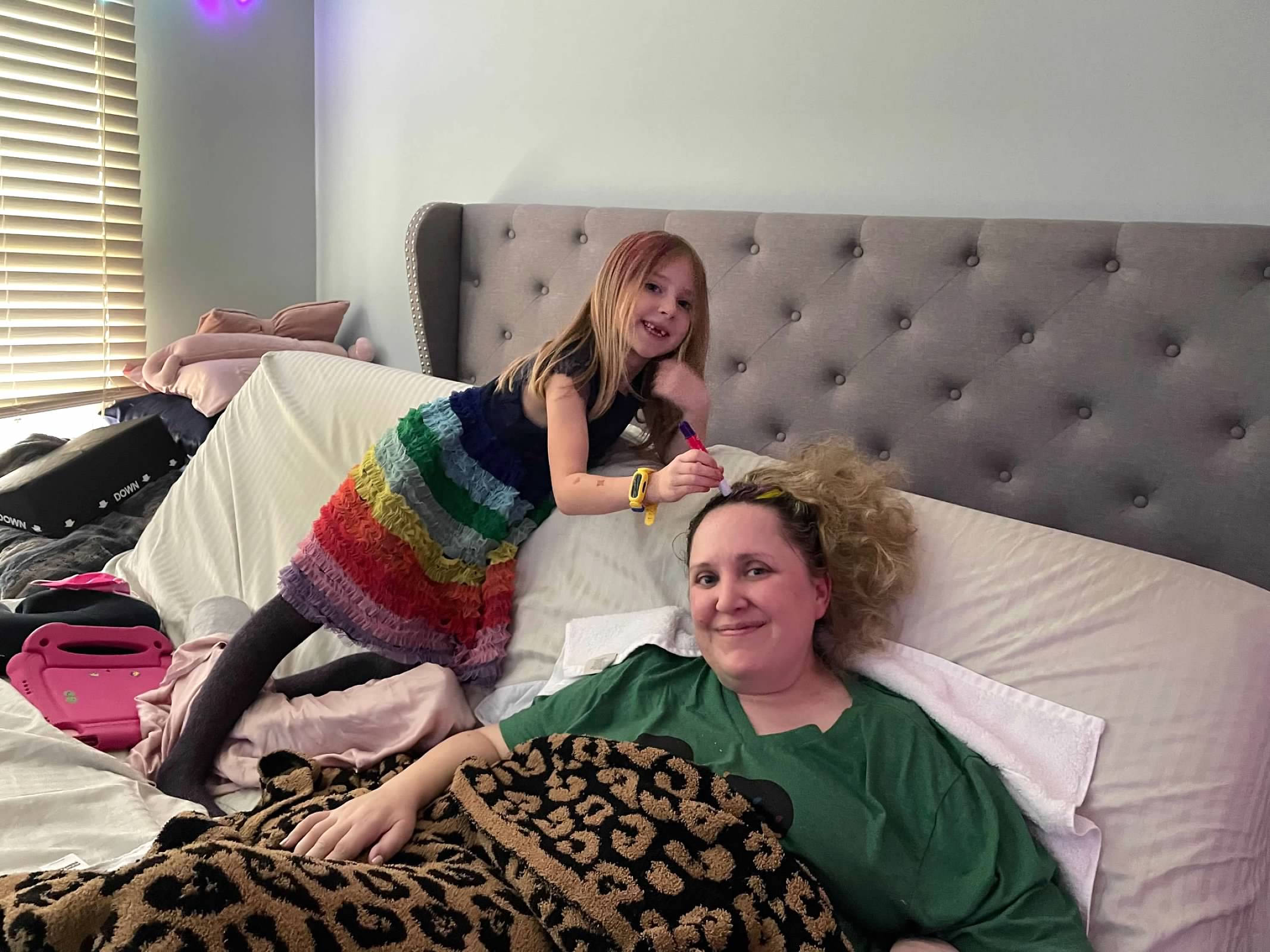 Jen's niece painting her hair